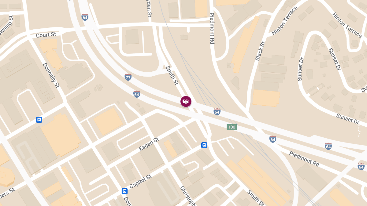 Crash with Injuries at I-77N & Smith St Entrance