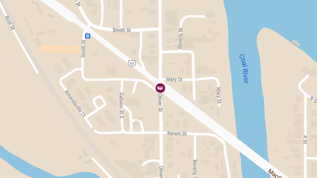 Crash with Injuries at Smith St & MacCorkle Ave SW