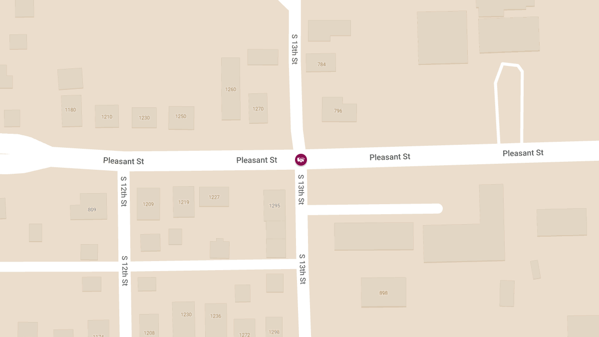 Crash with Injuries at Southway Blvd and Oakmont Dr