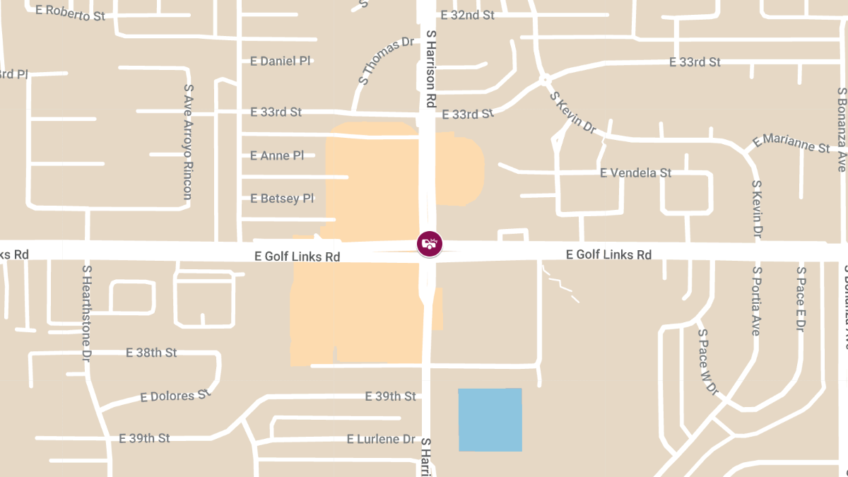 Crash with Injuries on Harrison Rd North of E Golf Links Rd