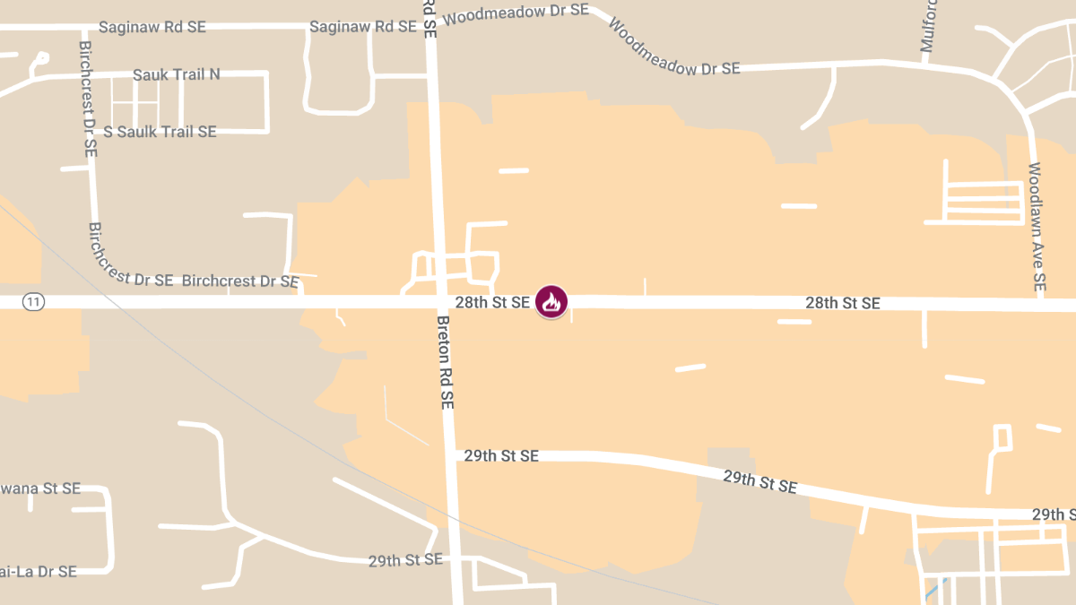 Fatal Car Fire on 28th St SE Near Arby’s and Whole Foods