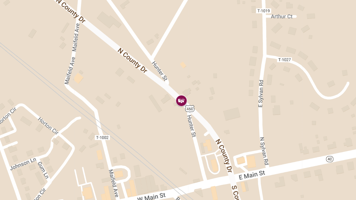 Four-Vehicle Collision on Route 460 Injures Three