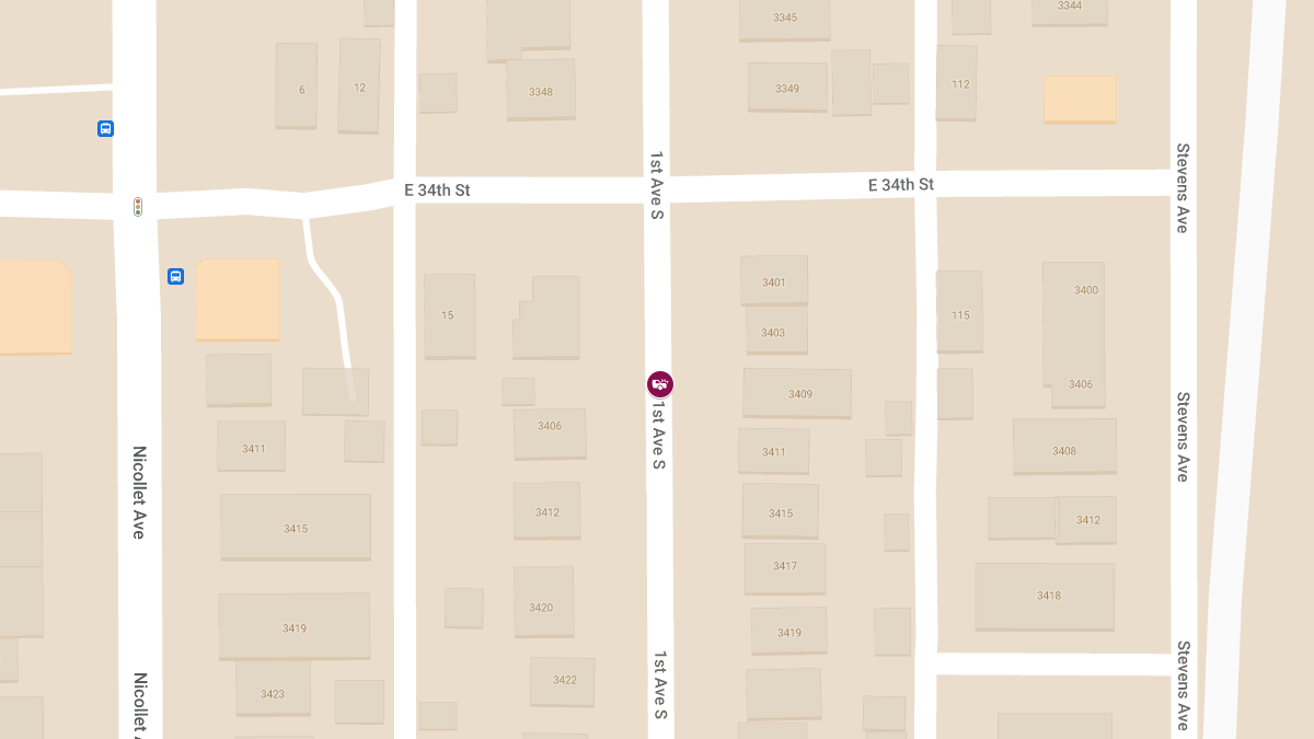 Injuries Reported Collision in on 1st Ave S