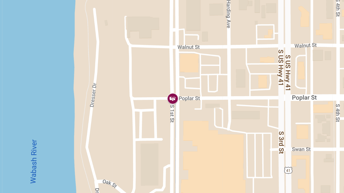 Injuries Reported in Accident  at 1st St & Poplar St