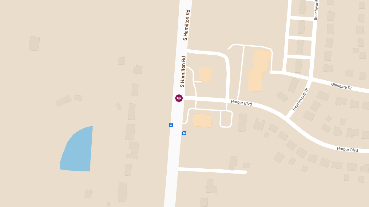 Injuries Reported in Crash at S Hamilton Rd & Harbor Blvd