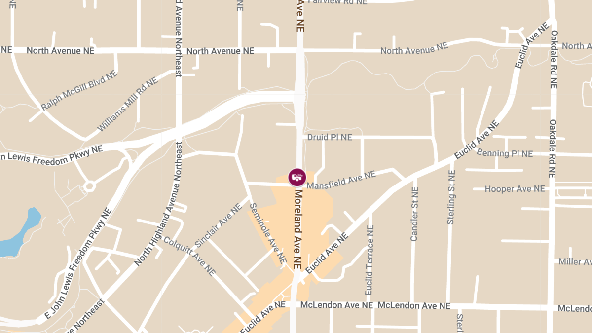 Injuries Reported in Crash on Moreland Ave NE