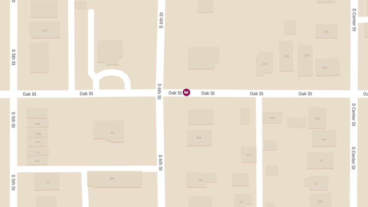 Injuries in Crash at 6th and Oak Streets