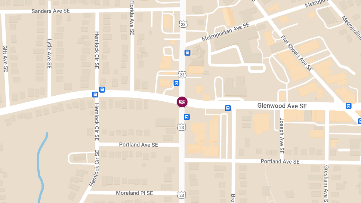 Injuries in Crash at Glenwood Ave SE & Moreland Ave SE