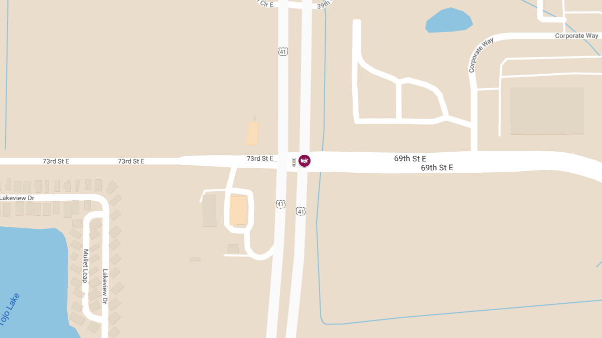 Injuries in Crash on US-41 N at 69th St E