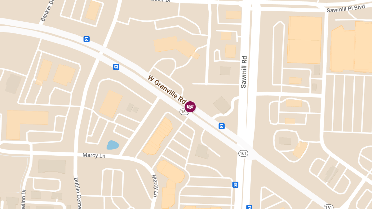 Injury Accident Blocks Right Lane of Sawmill Rd North of OH 161