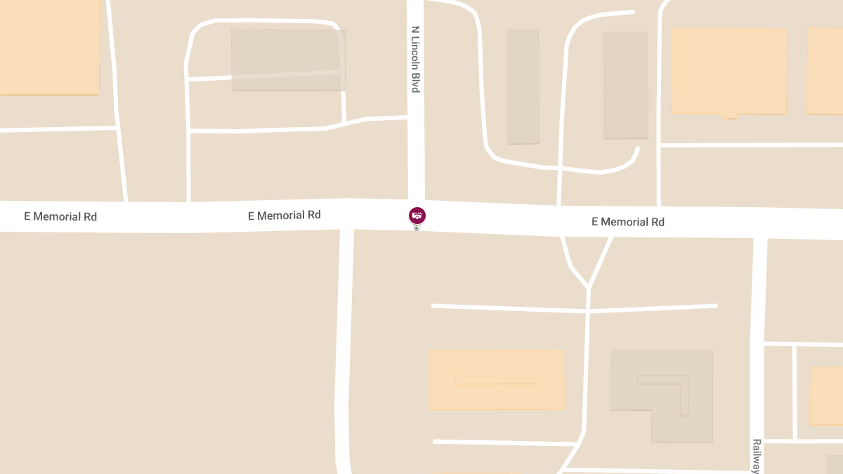 Injury Accident at Memorial Rd & North Lincoln Blvd