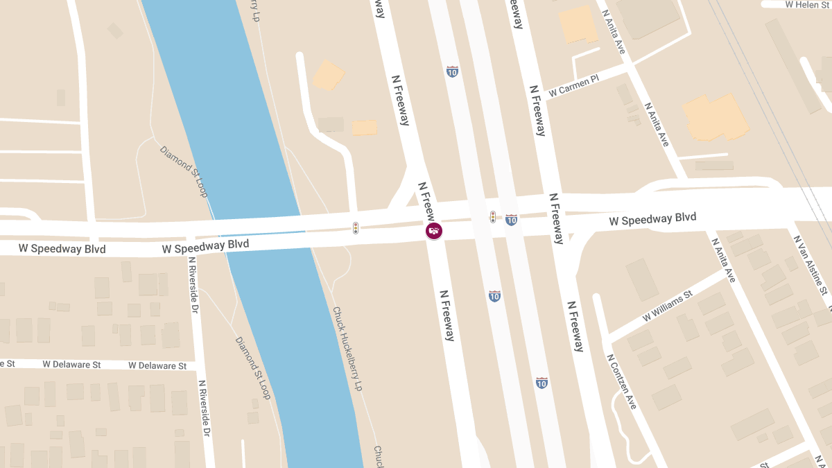 Injury Accident on E Freeway at W Speedway Blvd