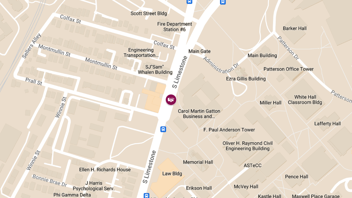 Injury Collision Blocks S Limestone at UK ER Entrance