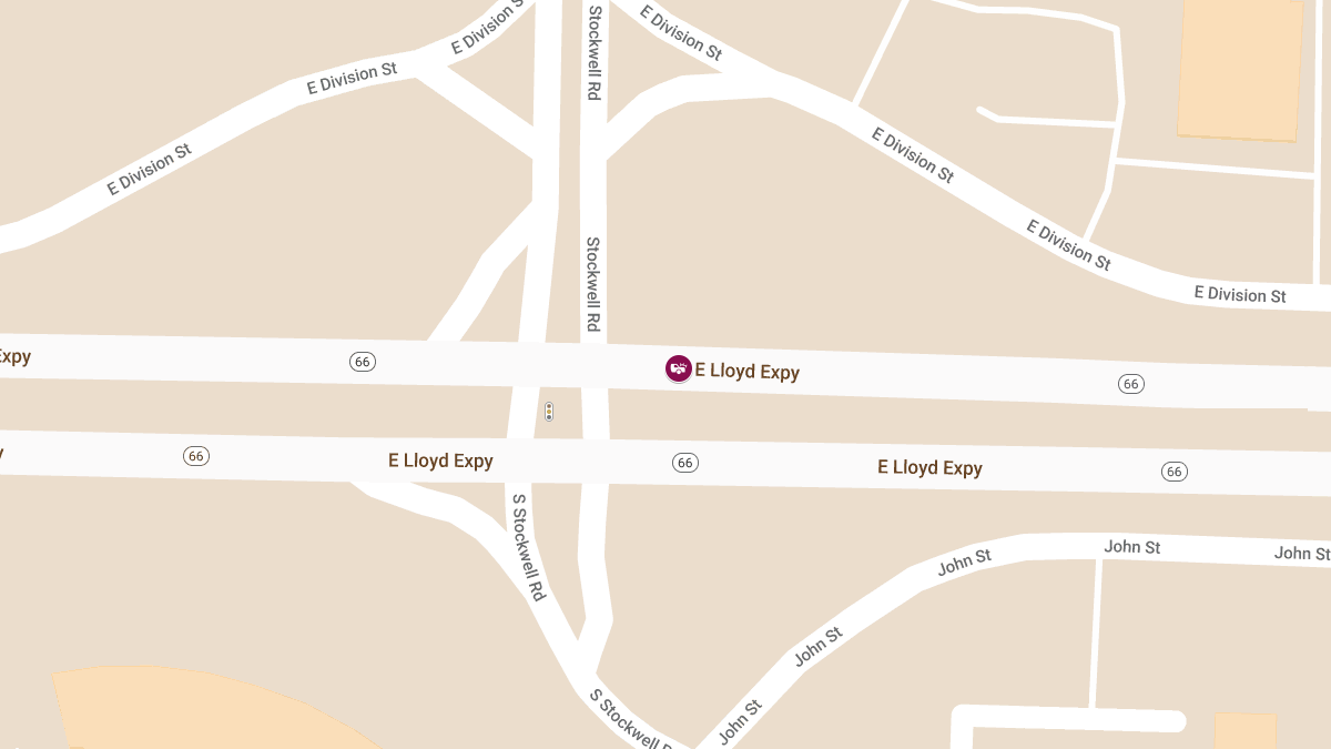 Injury Collision Involving Three Vehicles on EB Lloyd Expy