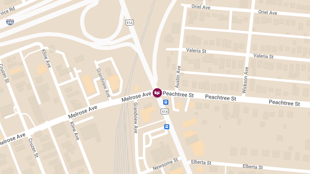 Injury Collision at Nolensville Pike & Peachtree St 