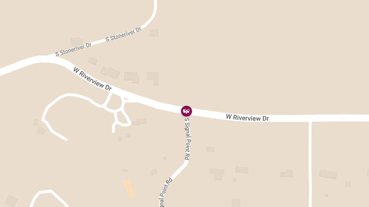 Injury Crash at Riverview Dr & Signal Point Rd