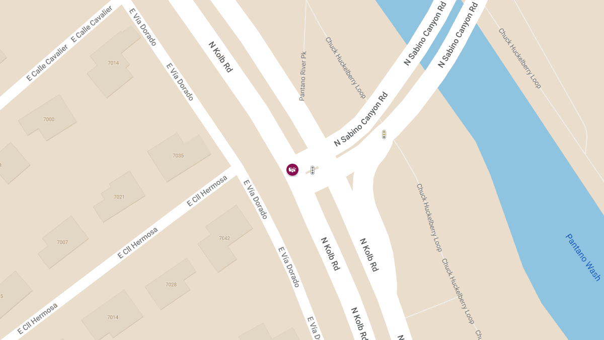 Injury Crash at Sabino Canyon Rd & Kolb Rd
