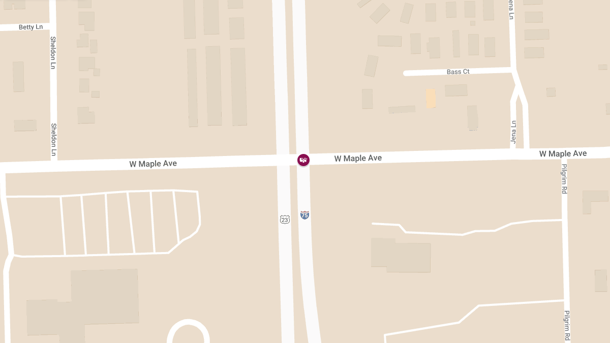 Injury Crash at W Maple Ave & NB I-75