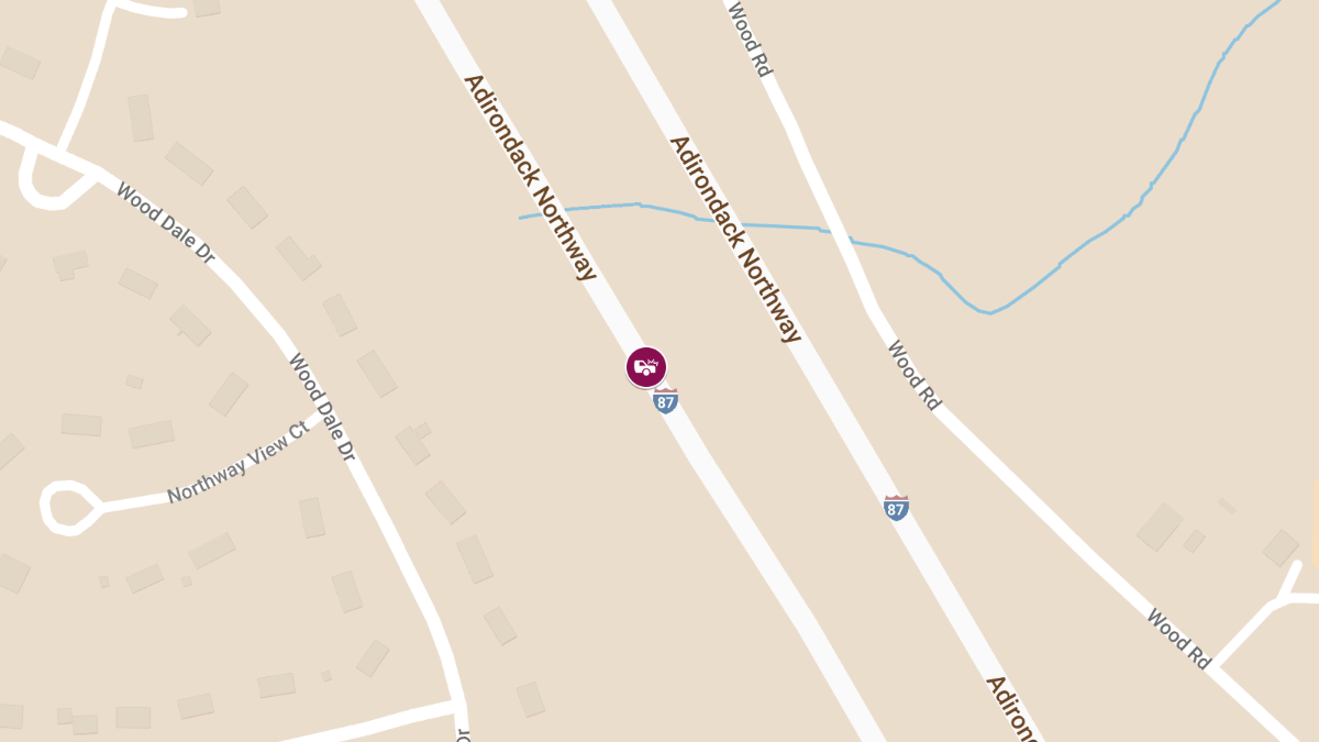 Injury Crash on I-87 NB between Exit 14B and Exit 15