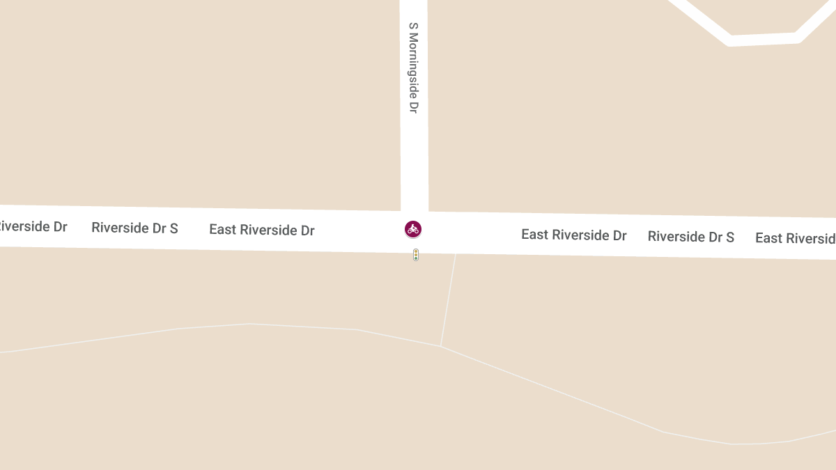 Motorcycle Accident at Morningside Dr & Riverside Dr with Injuries