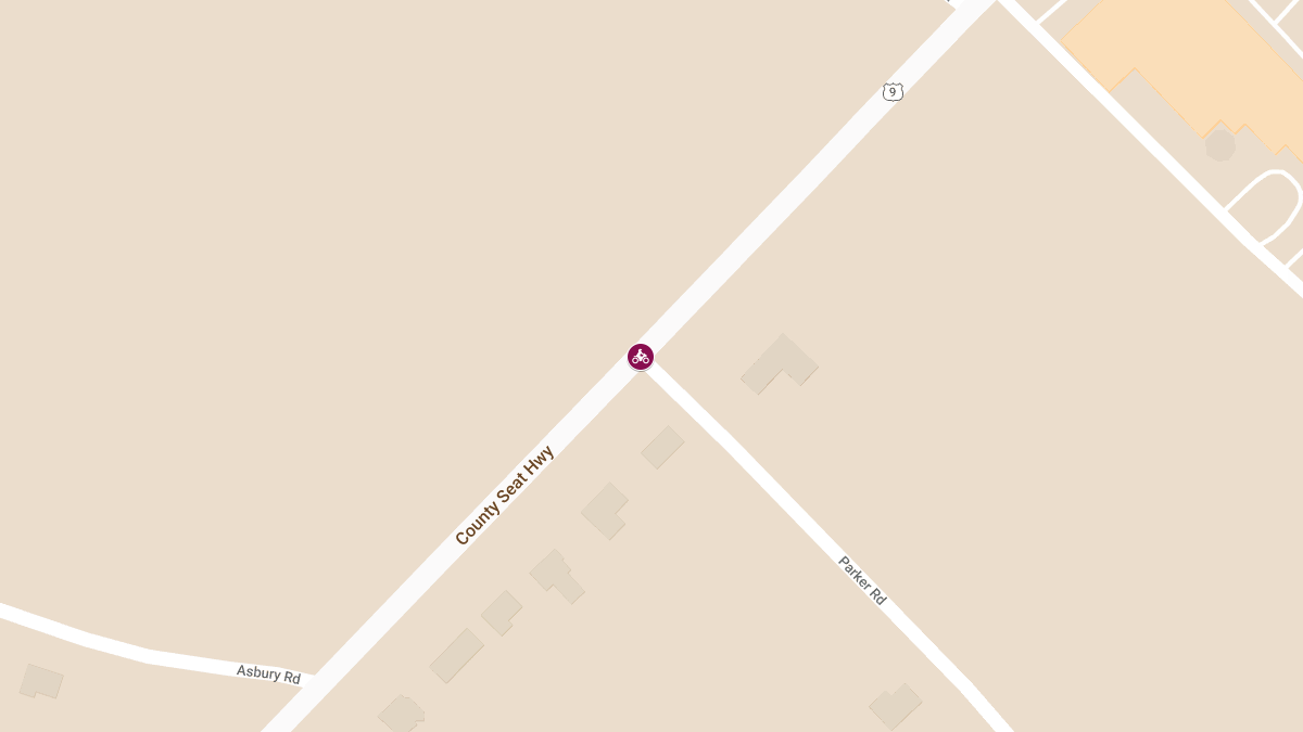 Motorcycle Collision with Injuries at County Seat Hwy & Little St