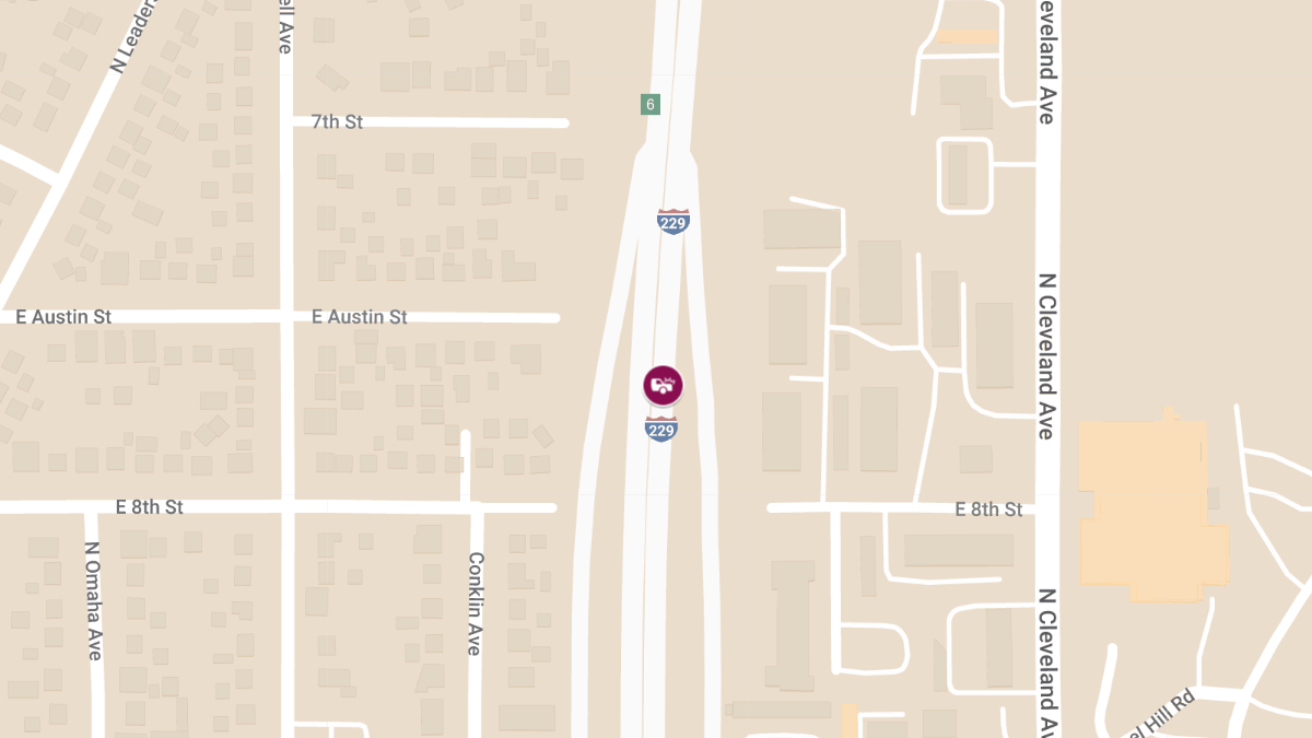 Multi-Vehicle Accident with Injuries on I-229 SB Near MM 1