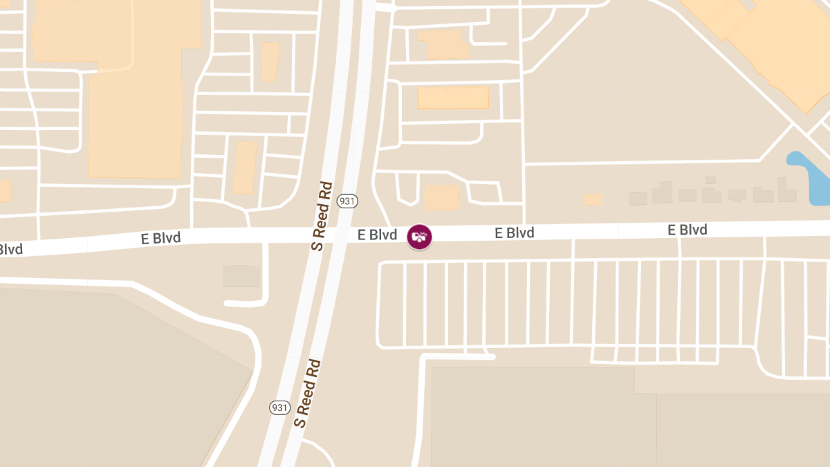 Pedestrian Injured in Vehicle Accident on East Boulevard