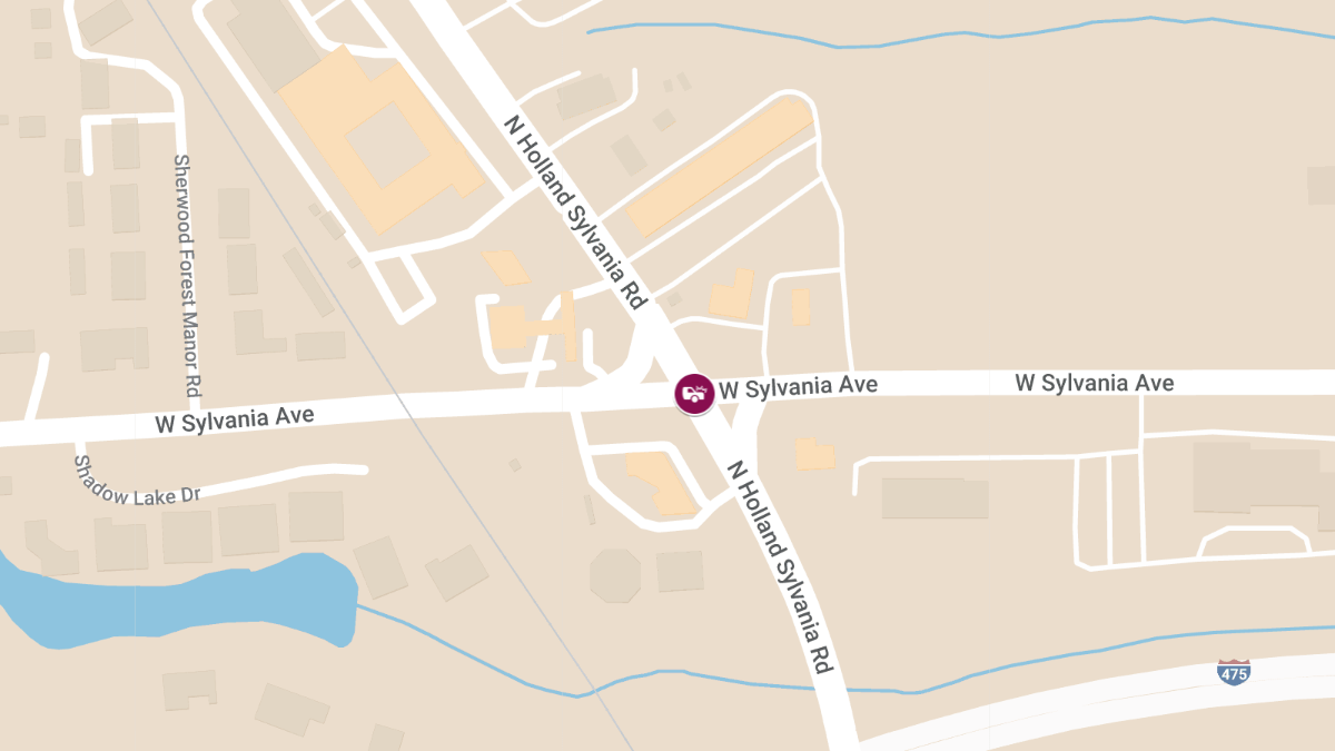 Six Injured in Multi-Vehicle Crash at West Sylvania Ave and North Holland Sylvania Rd