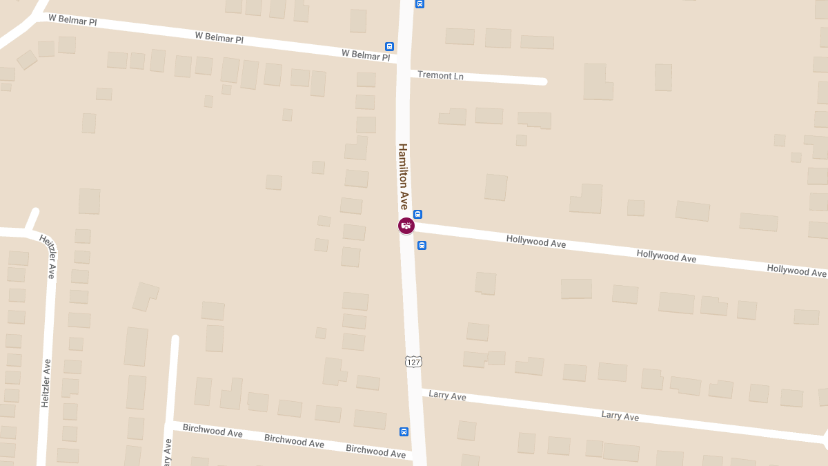 Traffic Accident With Injuries at Hollywood Ave & Hamilton Ave