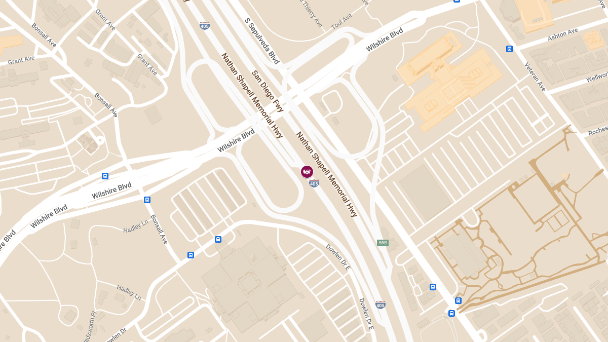Two-Vehicle Crash with Injuries on I-405 N near Wilshire Blvd