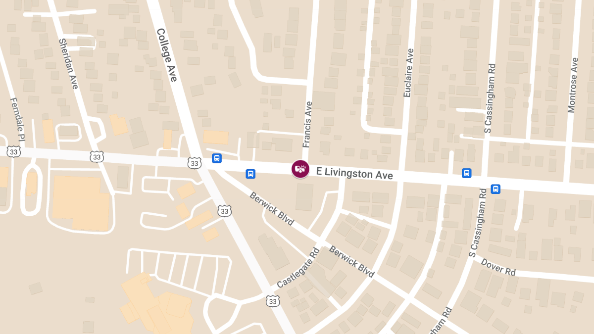Vehicle Collision With Injuries at 2087 E Livingston Ave