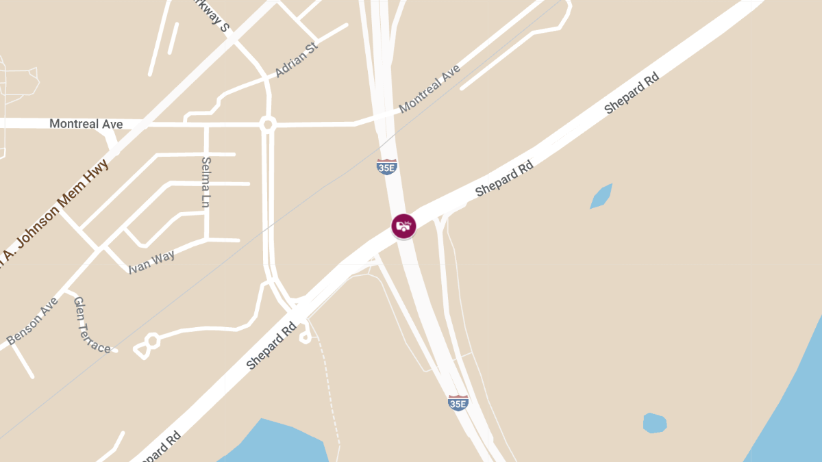 Vehicle Collision With Injuries at I-35E S & Hwy 36