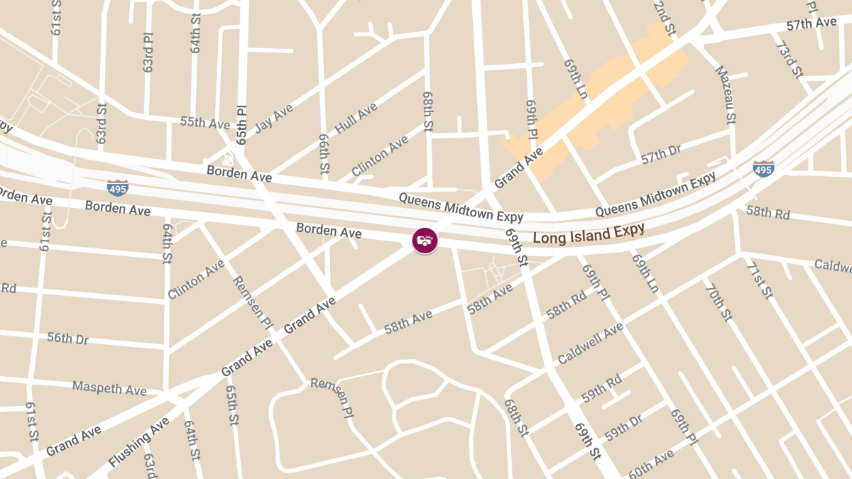 Vehicle Collision With Injuries at Long Island Expy W & Grand Ave