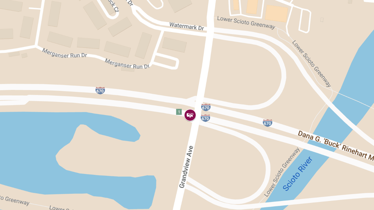 Vehicle Collision With Injuries on I-670 East at Grandview Ave