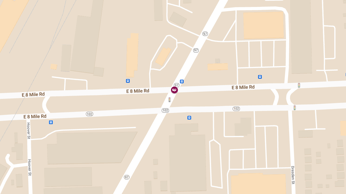 Vehicle Collision at Groesbeck Hwy & E 8 Mile Rd Causes Injuries