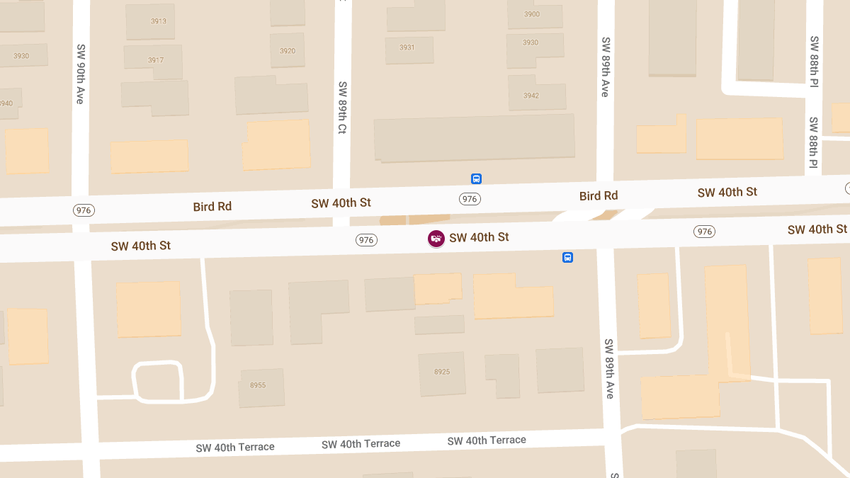 Vehicle Collision with Injuries Outside Valencia Perfumes
