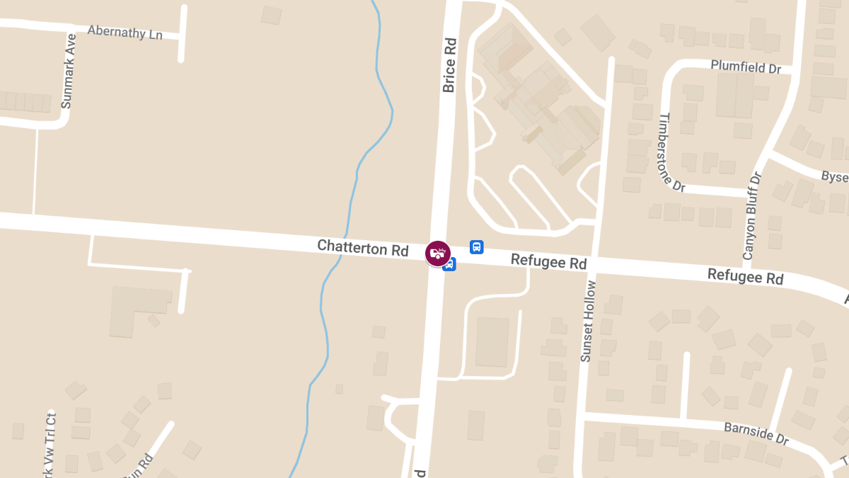 Vehicle Collision with Injuries Reported on Refugee Rd