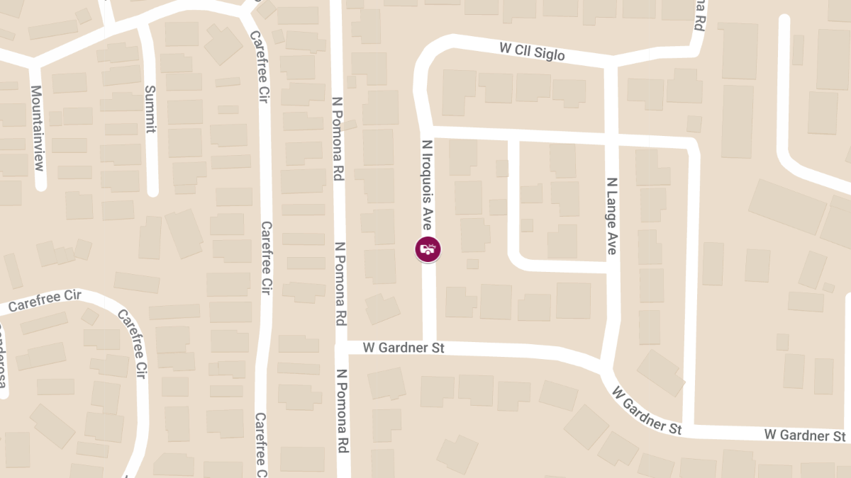 Vehicle Collision with Injuries at 4133 North Iroquois Avenue