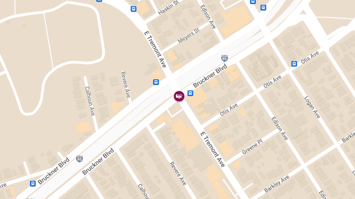 Vehicle Collision with Injuries at Bruckner Blvd and E Tremont Ave