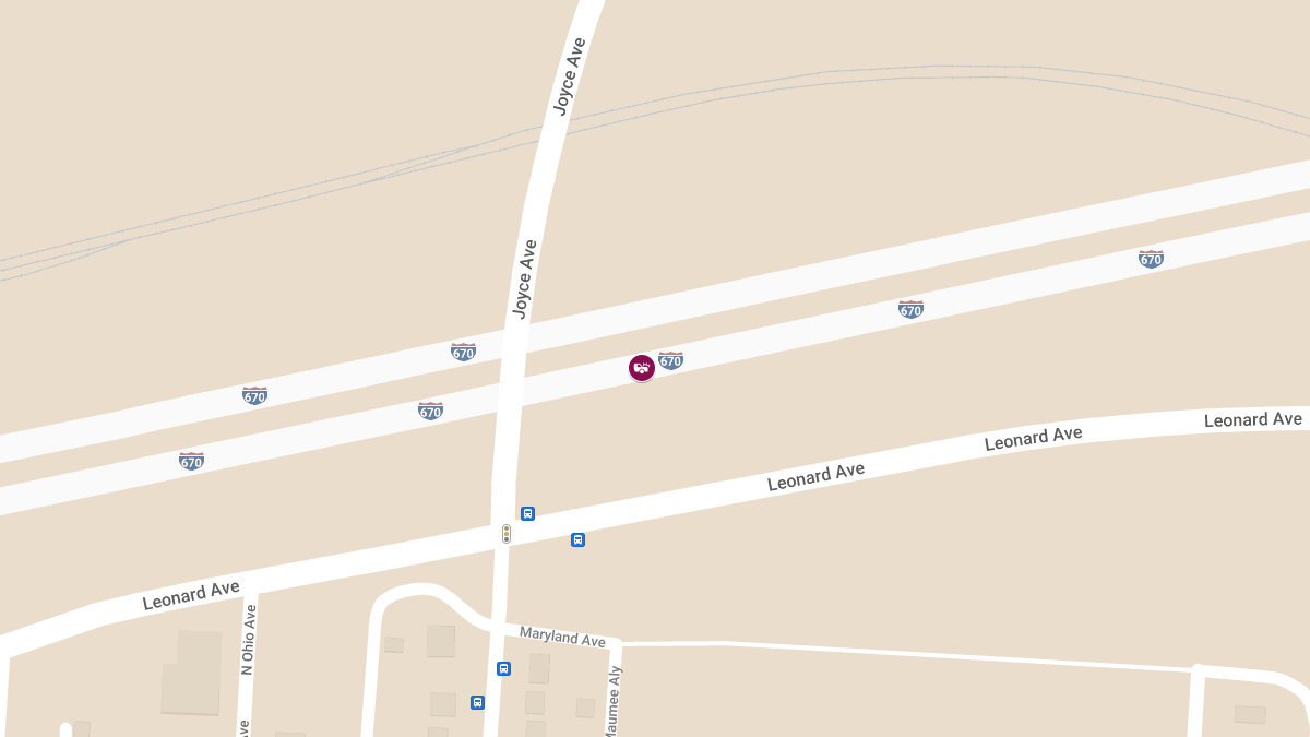 Vehicle Collision with Injuries on I-670 at Mile Marker 8