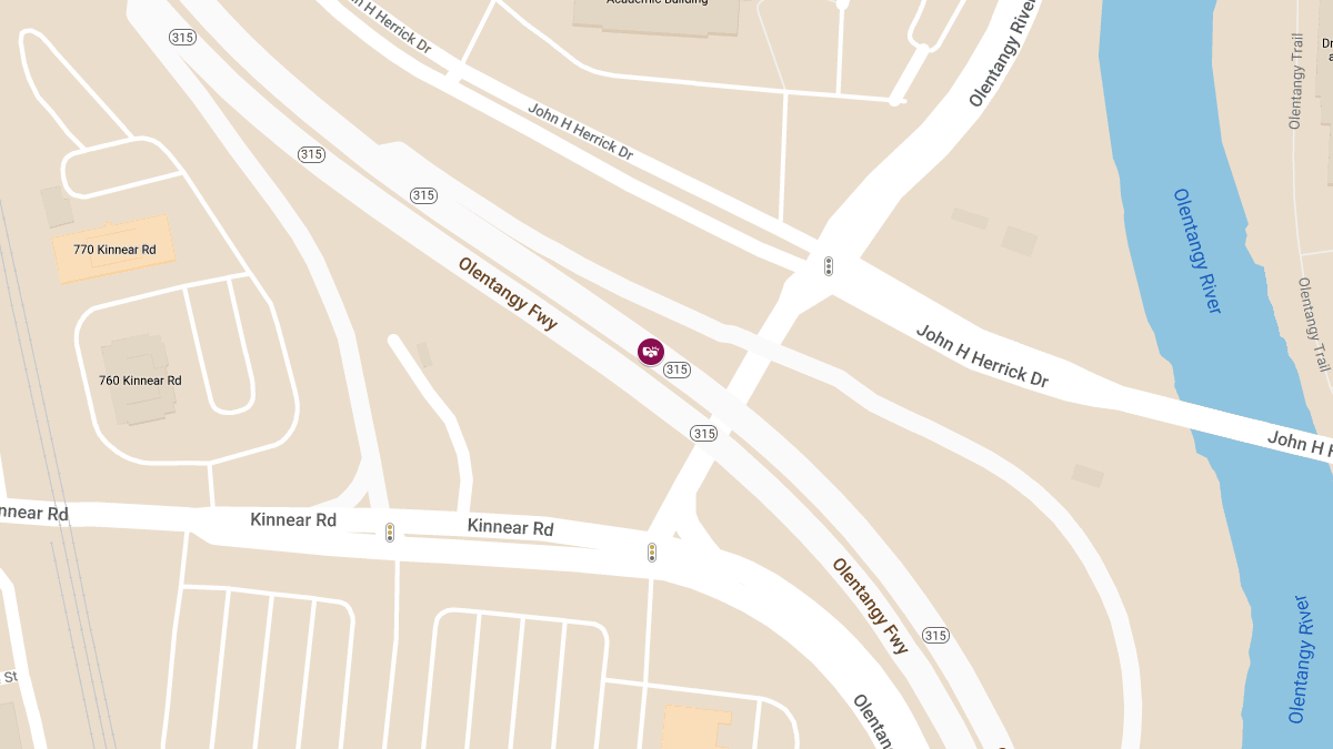 Vehicle Collision with Injuries on OH-315 S near Kinnear Rd