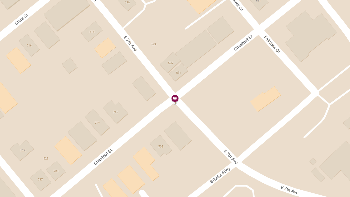 Vehicle Crash with Injuries Involving Building at Chestnut St & East 7th St