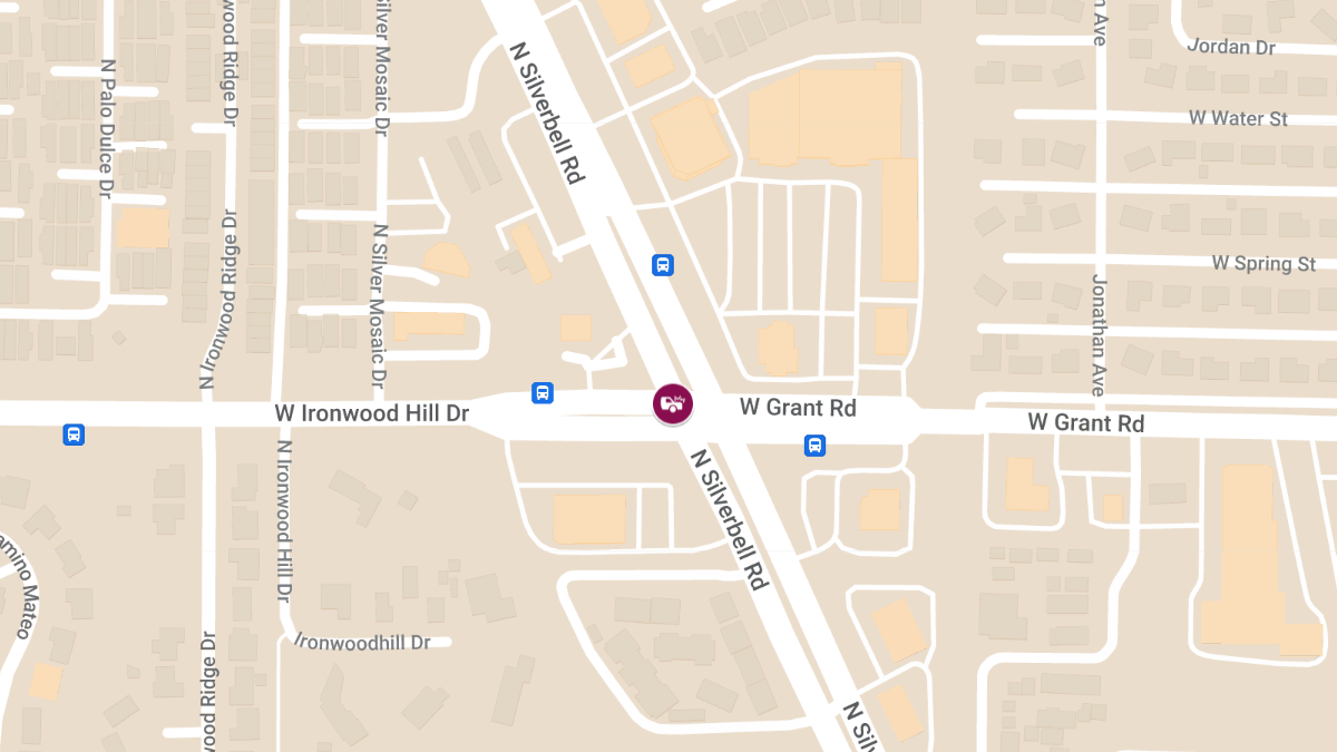 Vehicle Crash with Injuries at Grant Rd & Silverbell Rd