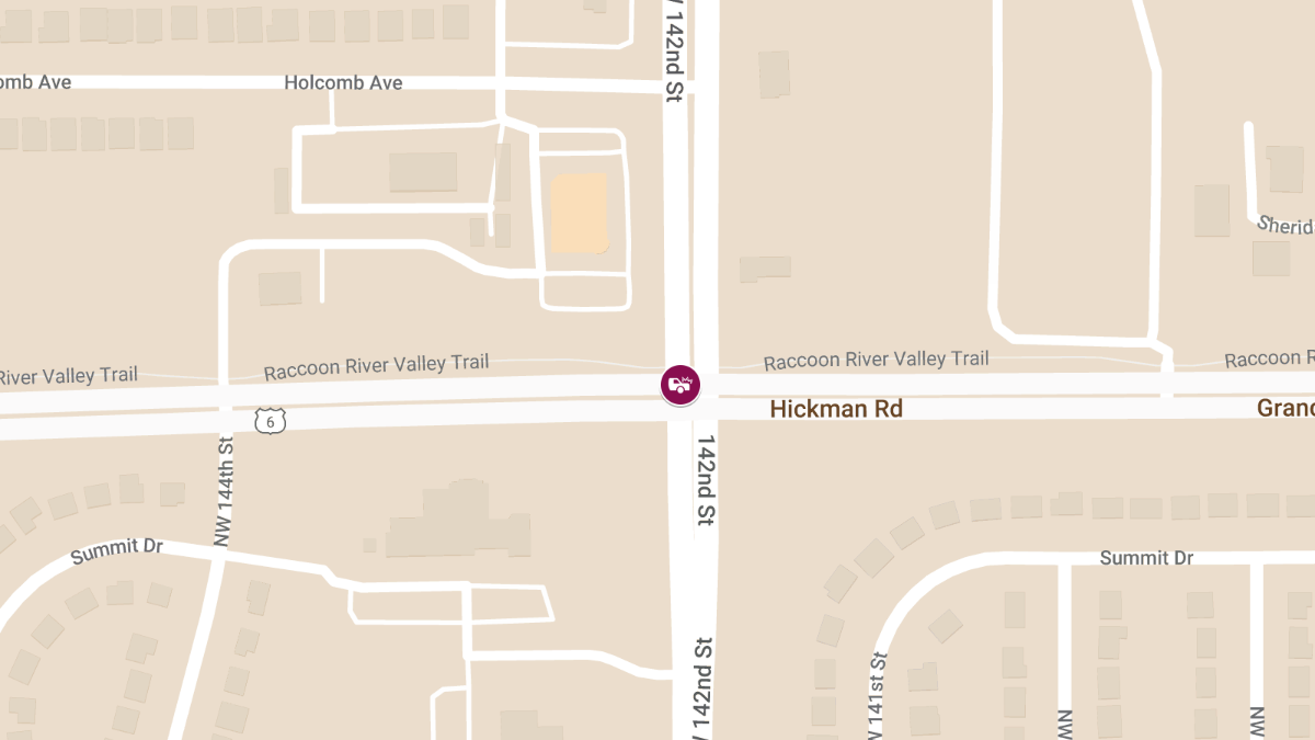 Accident at 142nd St & Hickman Rd Causes Injury
