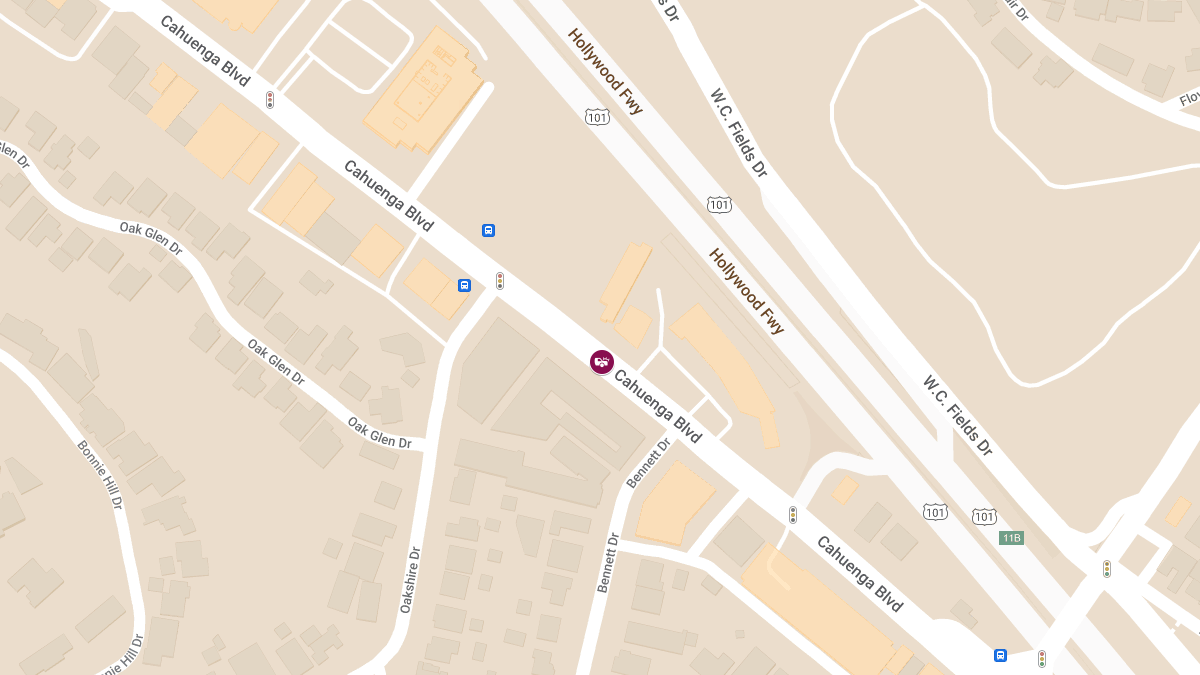 Accident at 3299 Cahuenga Blvd W Causes Injuries