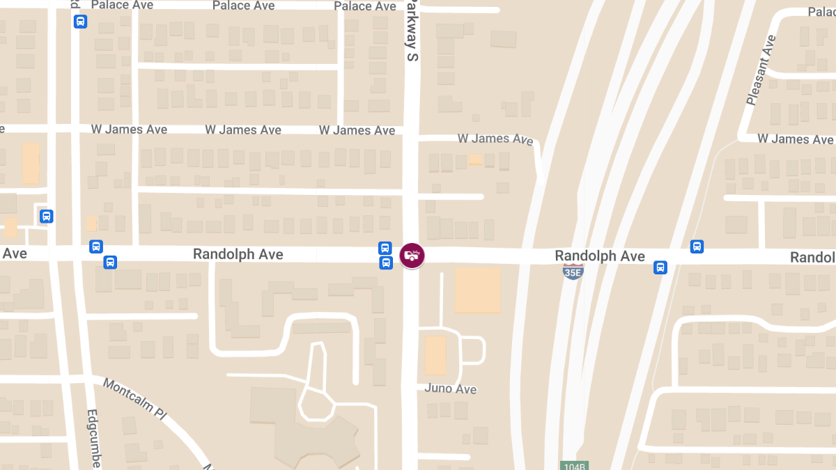 Accident at Lexington Pkwy S & Randolph Ave Results in Injuries