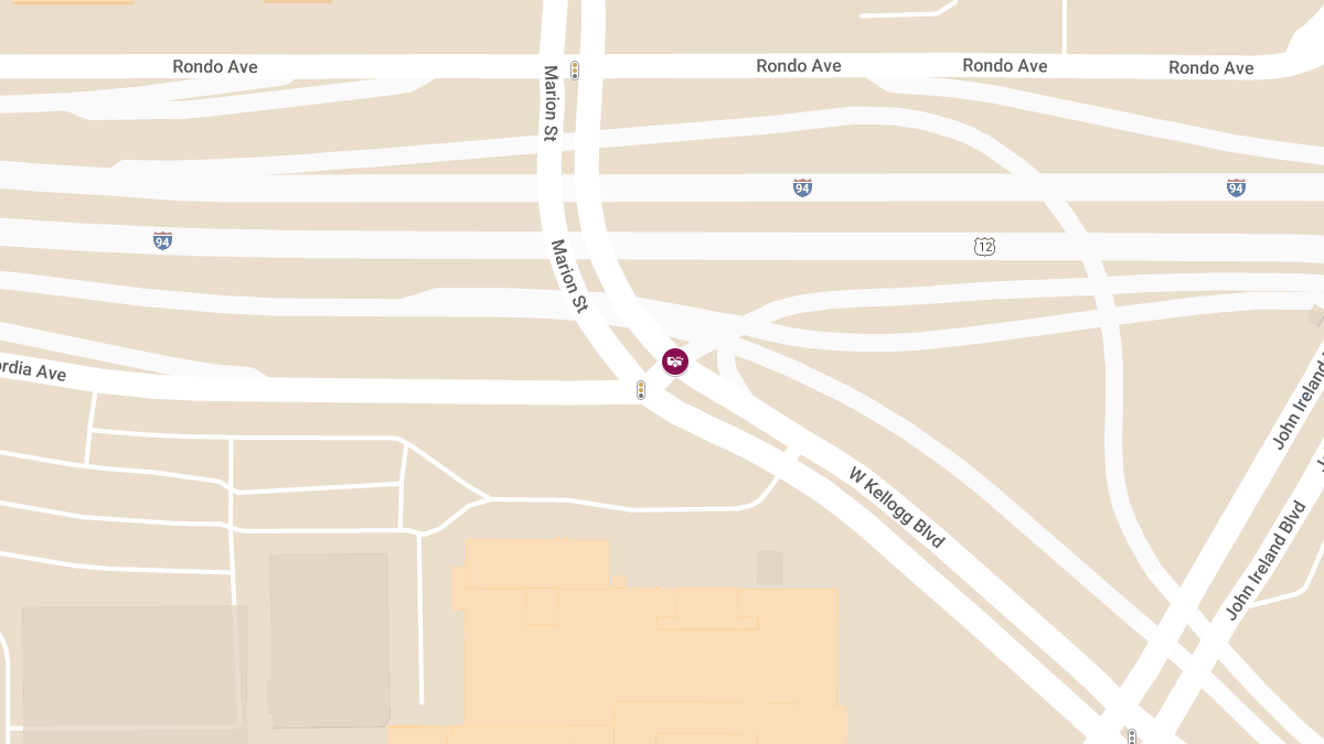 Accident with Injuries at Kellogg Blvd W & Marion St