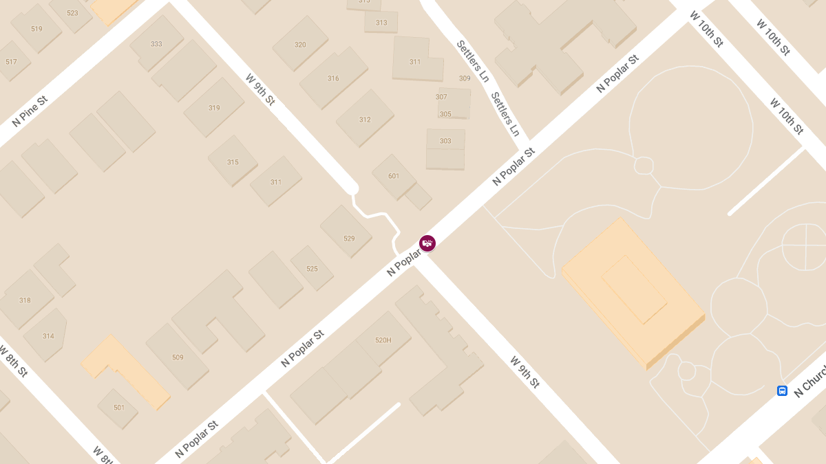 Accident with Injuries at N Poplar St & W 9th St