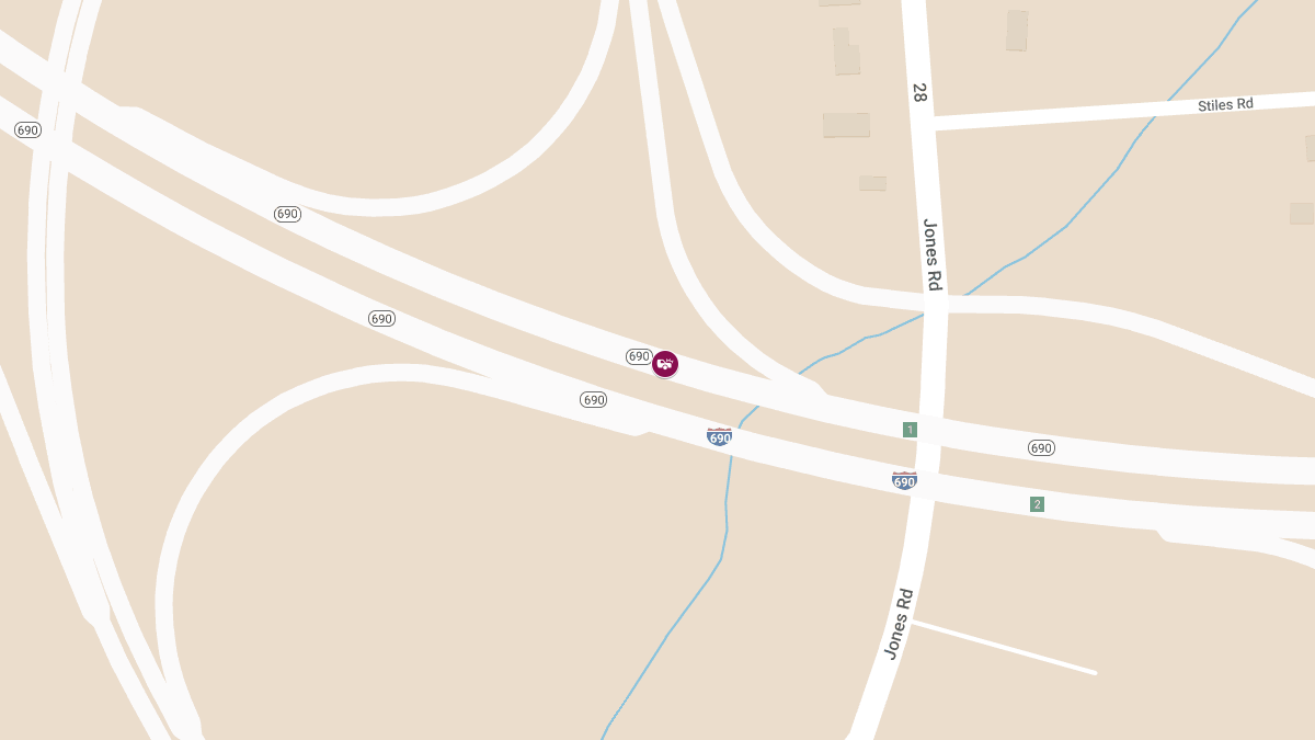 Accident with Injuries on Route 690 Northbound Near I-90 and Van Buren Rd