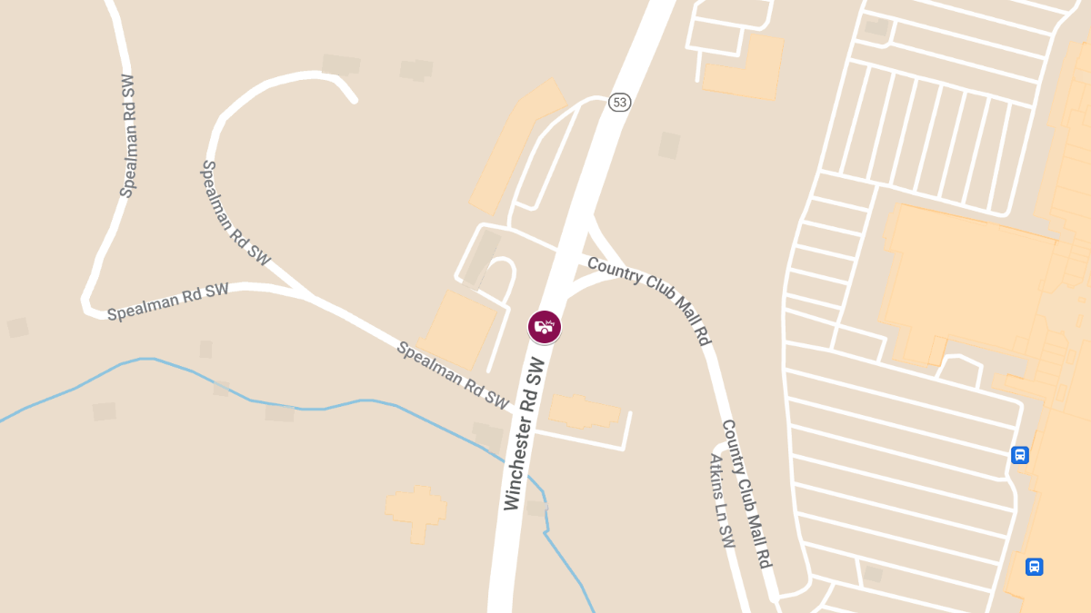 Auto Accident with Entrapment at Winchester Rd near Applebee’s